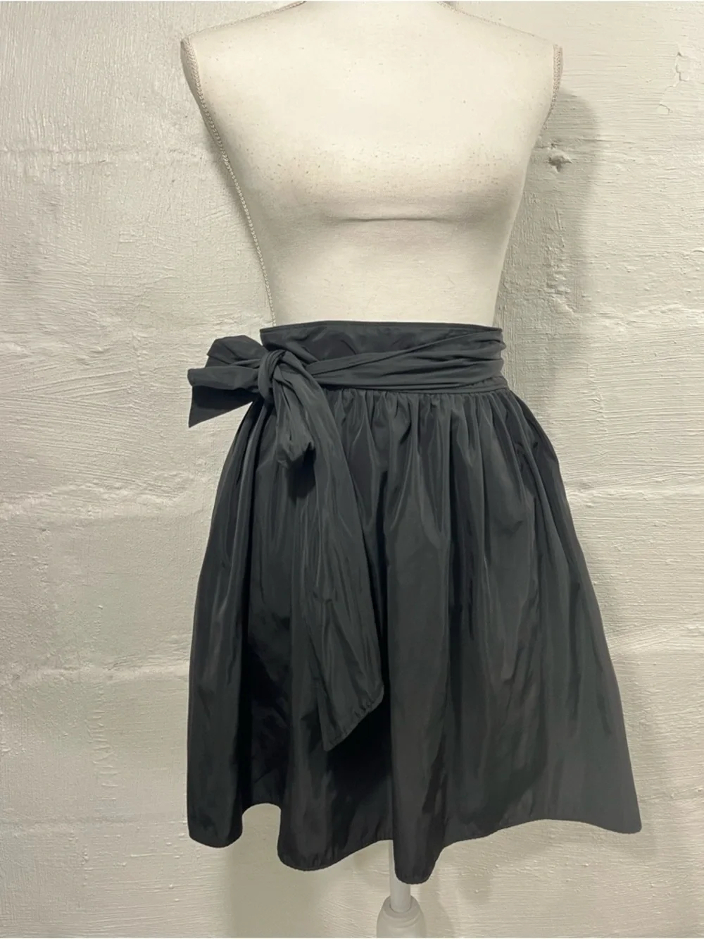 EXPRESS TAFFETA BOW A LINE SKIRT